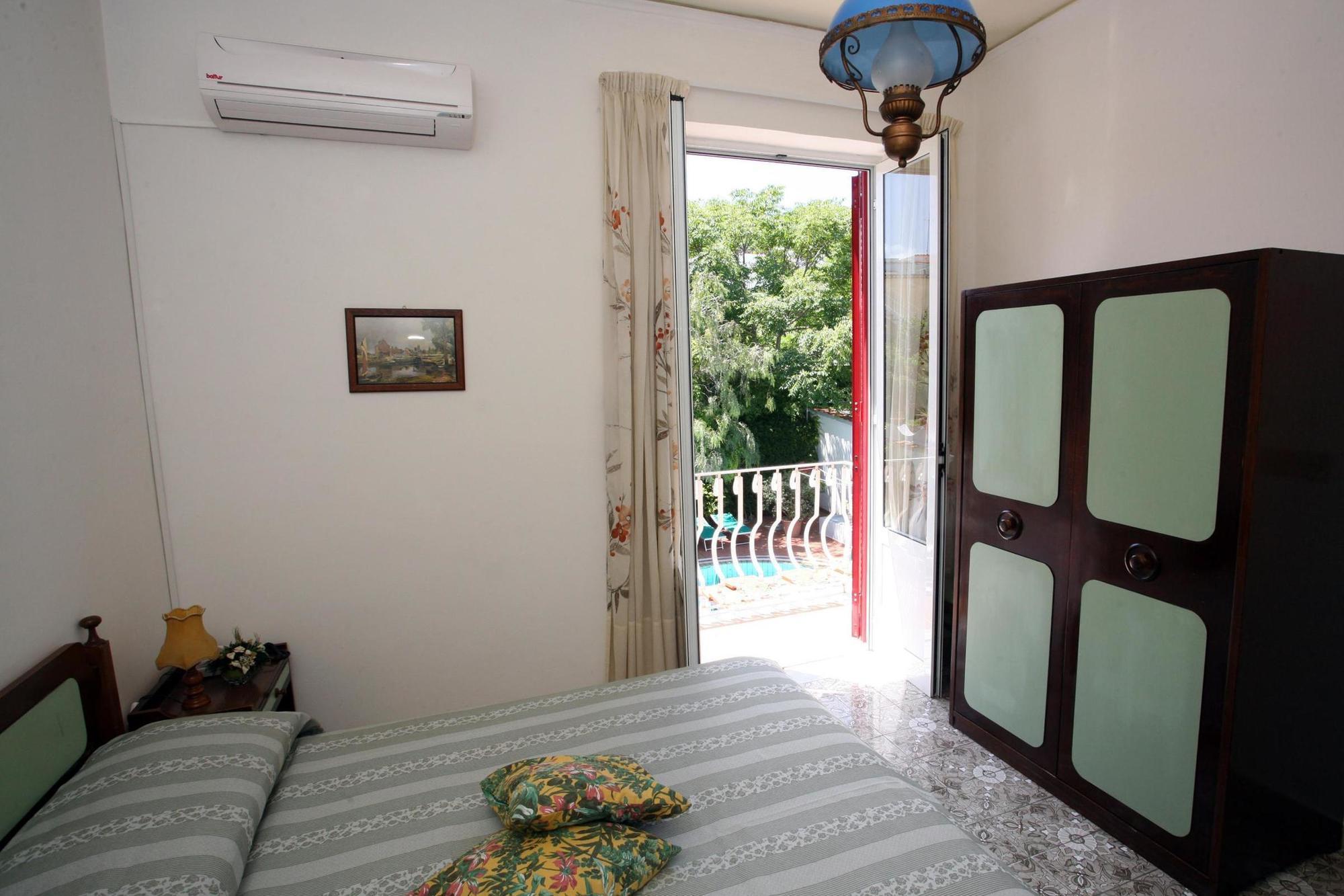 Charme Hotel La Villa Tina Ischia Exterior photo