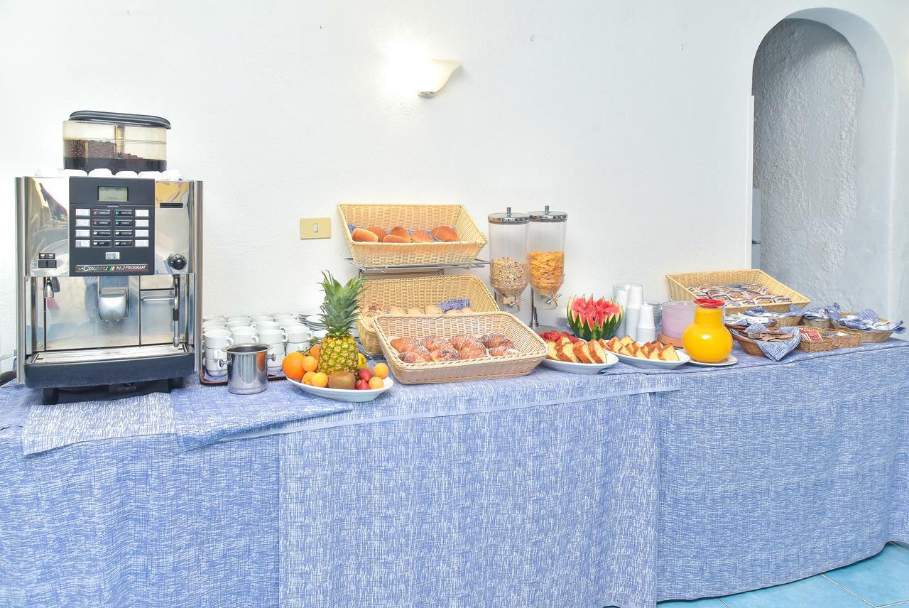 Charme Hotel La Villa Tina Ischia Exterior photo